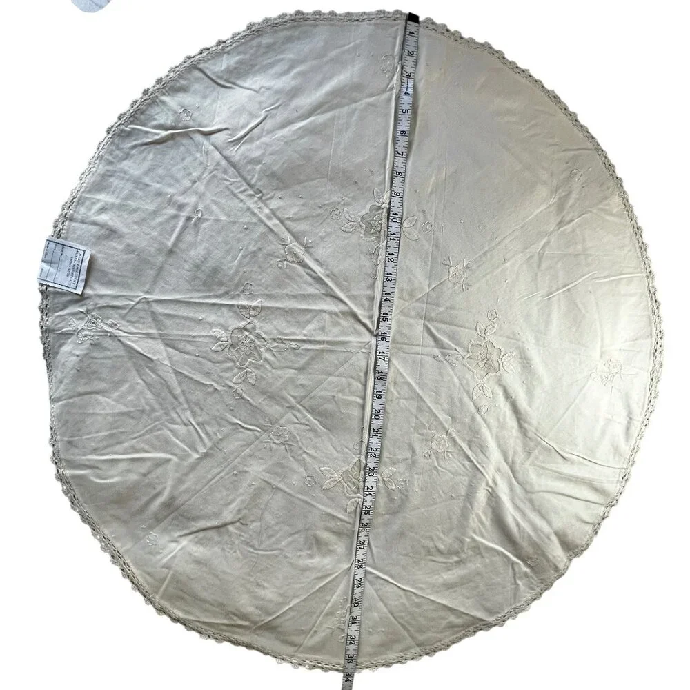Round Beige Cotton Tablecloth With Madeira Style Appliqué Floral Design 34